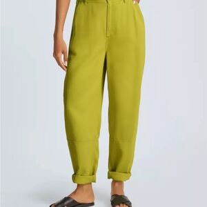 Everlane womens size 0 Key Lime All Tencel Soft Relaxed Twill Chino Pants zip